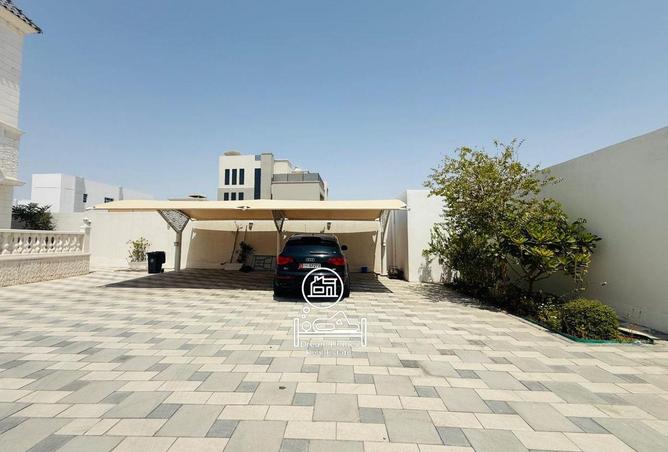 136558228 - Property Image 3