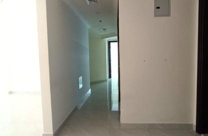 Apartment - 3 - 3 for rent in Dar Al Majaz - Jamal Abdul Nasser Street - Al Majaz - Sharjah