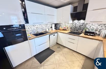 Apartment - 2 Bedrooms - 3 Bathrooms for rent in Sherlock Circus 2 - Sherlock Circus - Motor City - Dubai