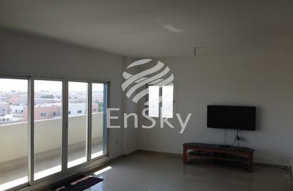 Apartment - 3 Bedrooms - 4 Bathrooms for rent in Tower 1 - Al Reef Downtown - Al Reef - Abu Dhabi