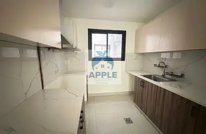 شقة - 2 غرف نوم - 3 حمامات للايجار في الزاهية 1 - الزاهية - تجارية مويلح - الشارقة