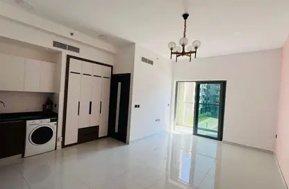 شقة - 1 حمام للبيع في لاونز من دانوب بلوك 2 - لاونز لدانوب - المدينة العالمية - دبي