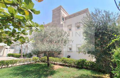 Villa - 5 Bedrooms - 6 Bathrooms for rent in Umm Suqeim 3 Villas - Umm Suqeim 3 - Umm Suqeim - Dubai
