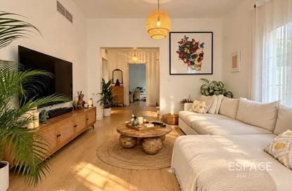 Villa - 3 - 4 for rent in Springs 3 - The Springs - Dubai