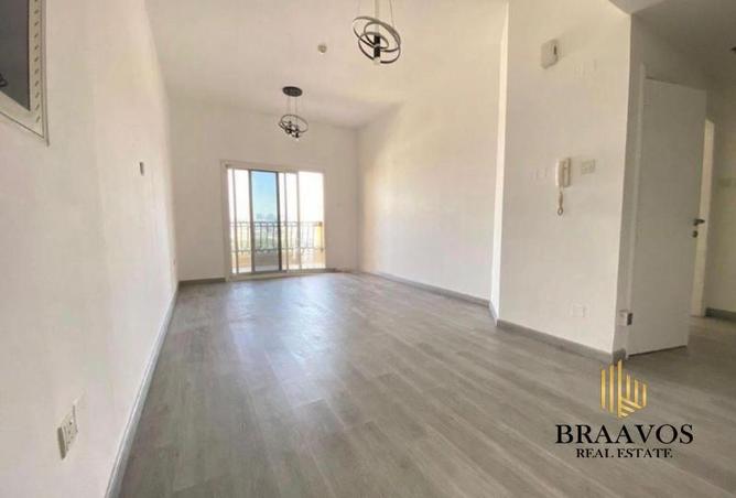 64425244 - Property Main Image