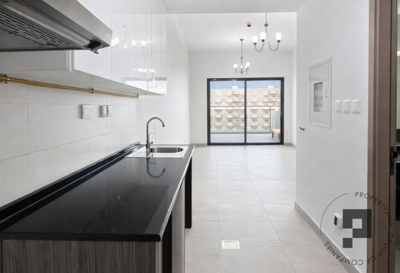 Spacious Studio | Modern Living | Prime Warsan photo 4