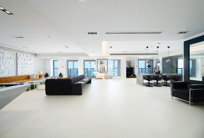Sky Penthouse · Luxuriously Upgraded · Vacant — photo 3