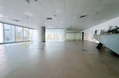 Office Space - 1 Bedroom for rent in Bay Square Building 7 - Bay Square - Business Bay - Dubai