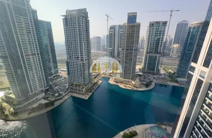 Apartment - 3 Bedrooms - 5 Bathrooms for rent in MBL Royal - Jumeirah Lake Towers - Dubai