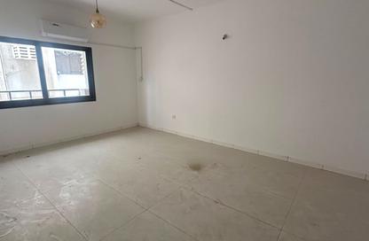 Apartment - 2 Bedrooms - 2 Bathrooms for rent in Abu Shagara building - Abu shagara - Sharjah