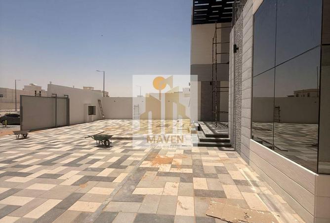 98714178 - Property Image 3