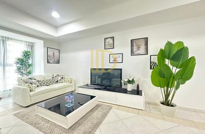 Apartment - 1 Bedroom - 2 Bathrooms for rent in Princess Tower - Dubai Marina - Dubai