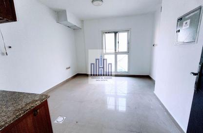 Apartment - Studio - 1 Bathroom for rent in Muweileh Community - Muwaileh Commercial - Sharjah