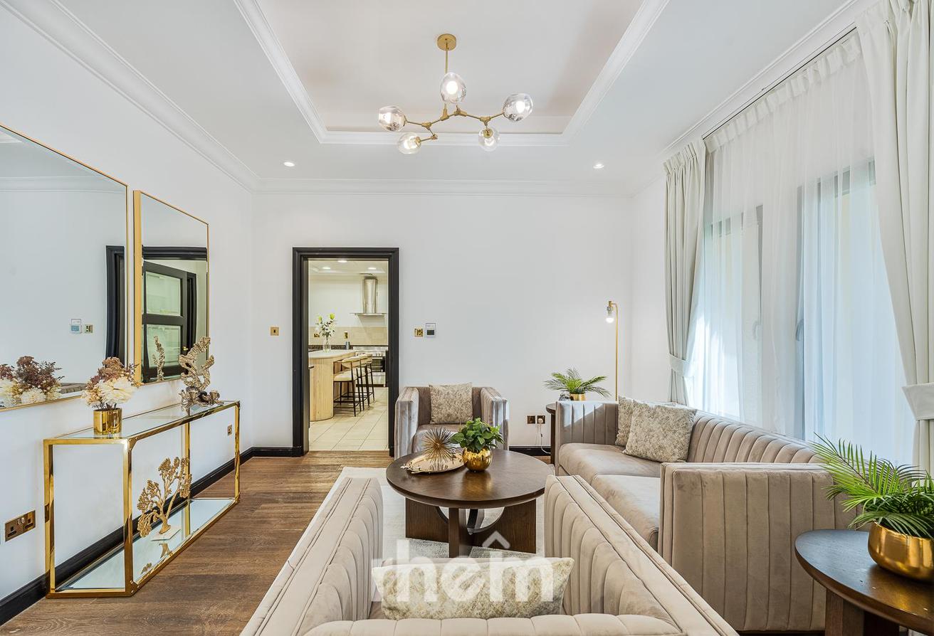 Skyline Oasis | 4-Bed Villa | Canal Cove Living photo 12