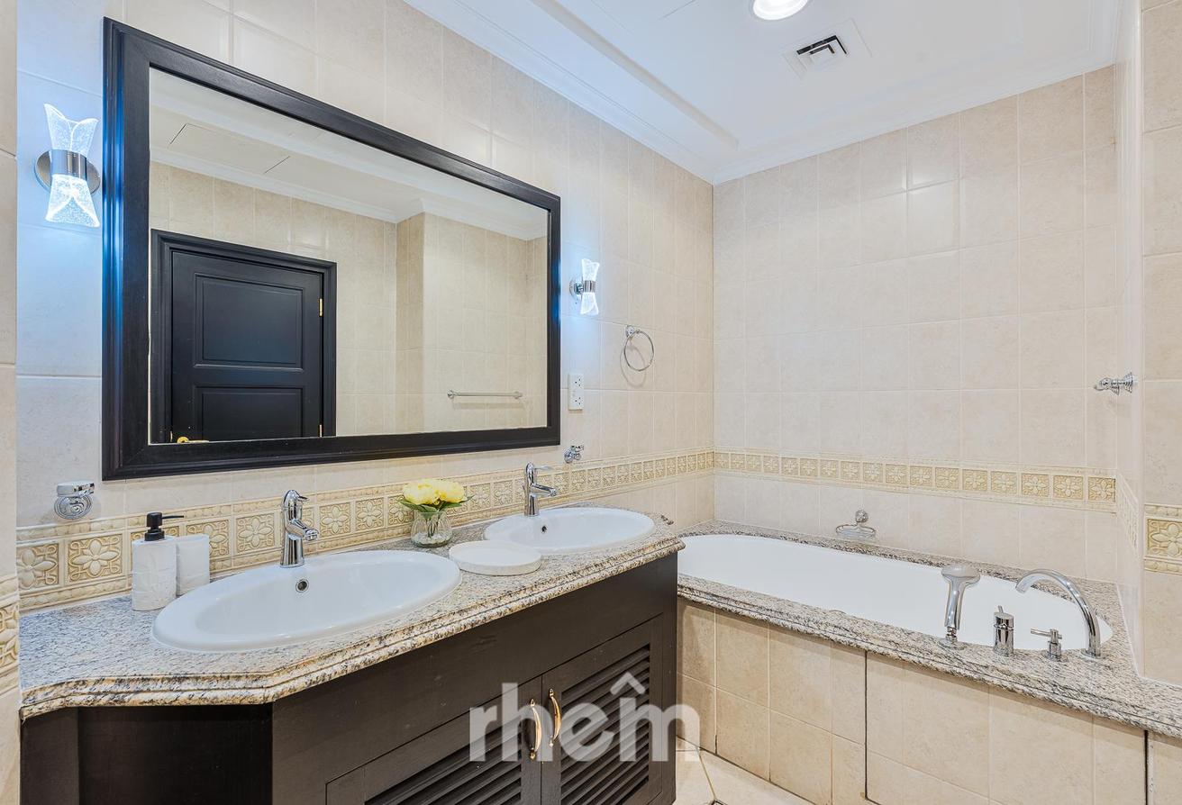 Skyline Oasis | 4-Bed Villa | Canal Cove Living photo 24