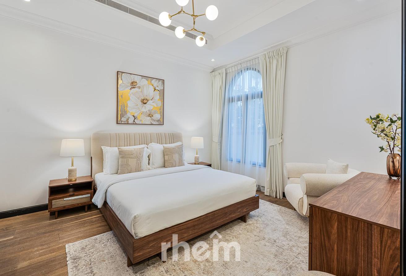 Skyline Oasis | 4-Bed Villa | Canal Cove Living photo 15