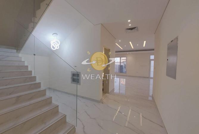 97367479 - Property Image 3