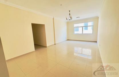Apartment - 2 Bedrooms - 2 Bathrooms for rent in Muwaileh 29 Building - Muwaileh - Sharjah