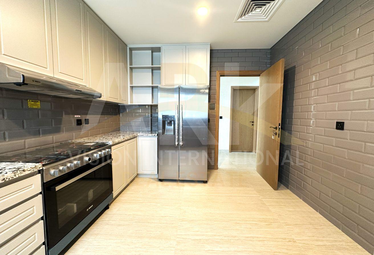 Luxury 6 Bed Villa | Direct Access to the Lagoon photo 6