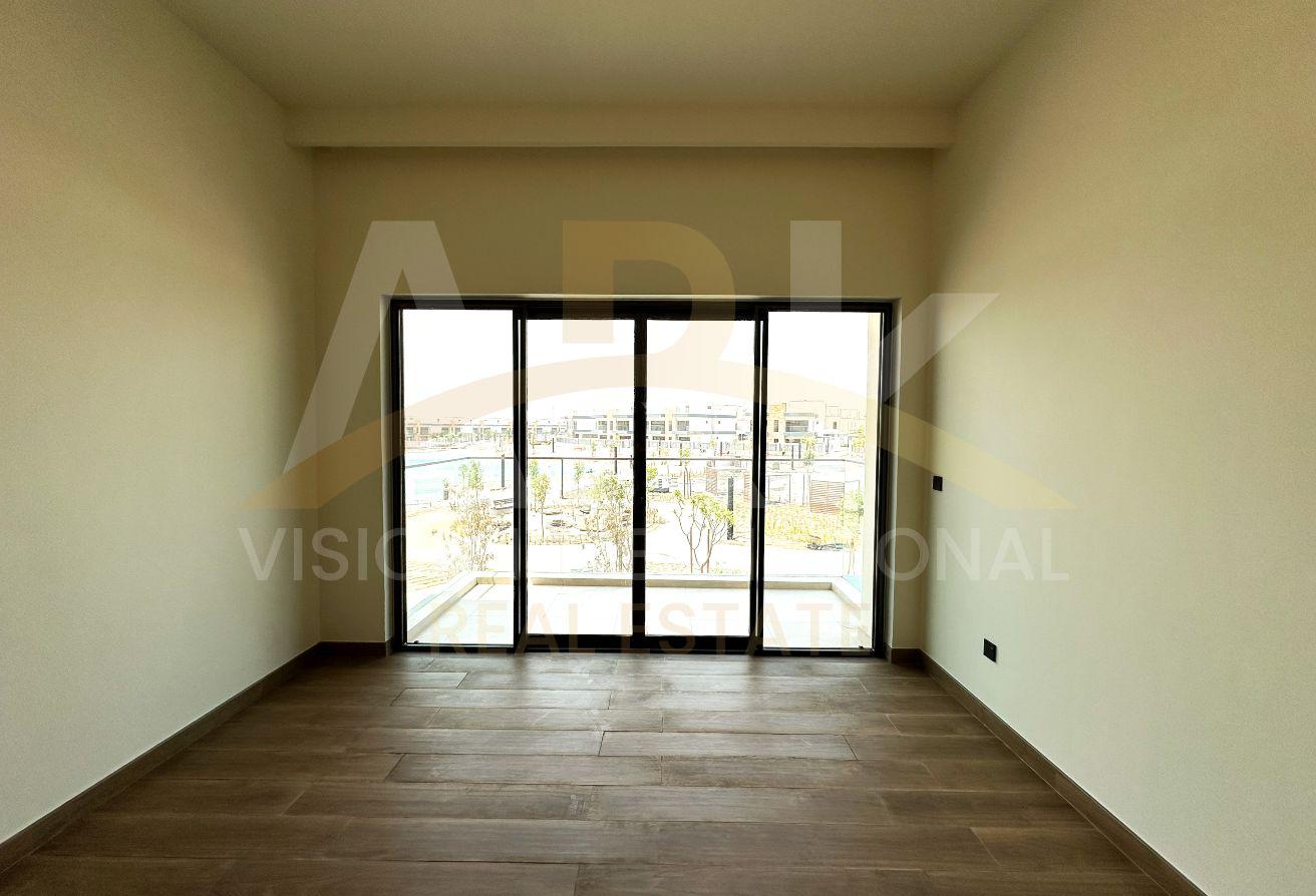 Luxury 6 Bed Villa | Direct Access to the Lagoon photo 14