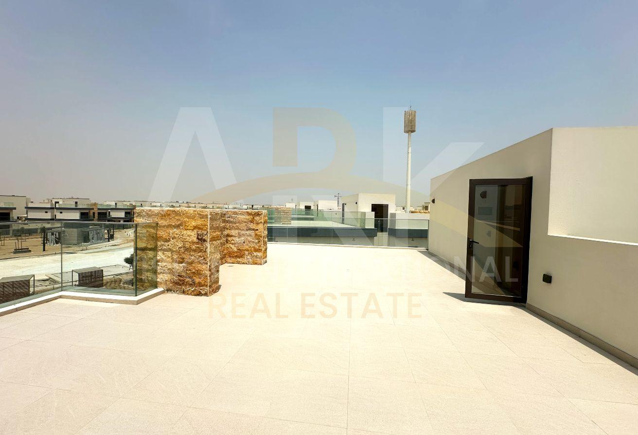Luxury 6 Bed Villa | Direct Access to the Lagoon photo 15