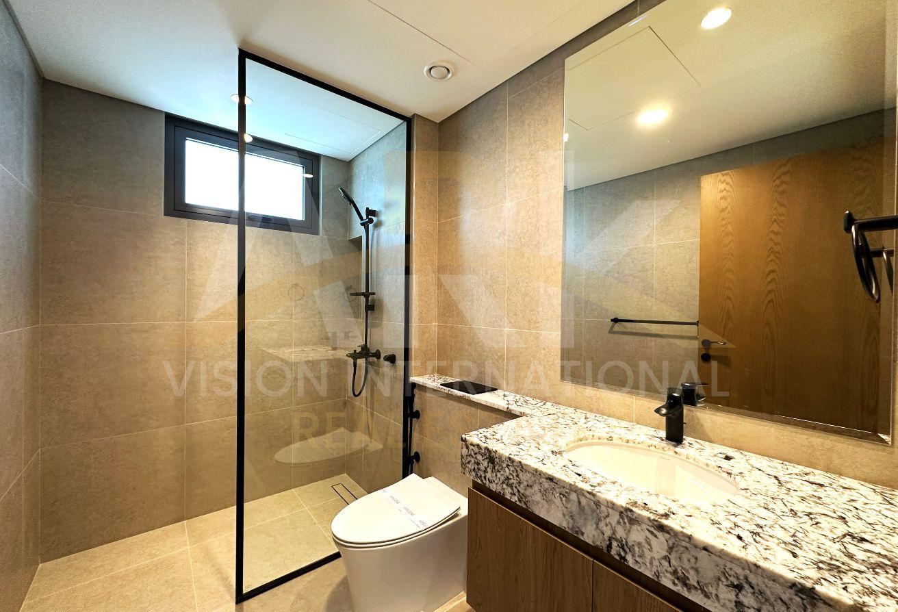 Luxury 6 Bed Villa | Direct Access to the Lagoon photo 12