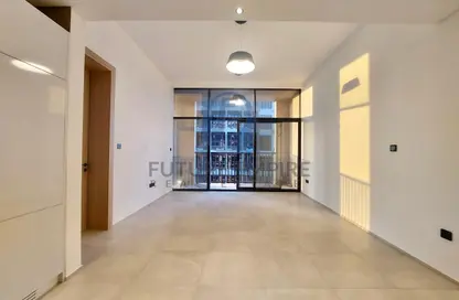 Apartment - 1 Bedroom - 2 Bathrooms for rent in Jumeirah Garden City - Al Satwa - Dubai