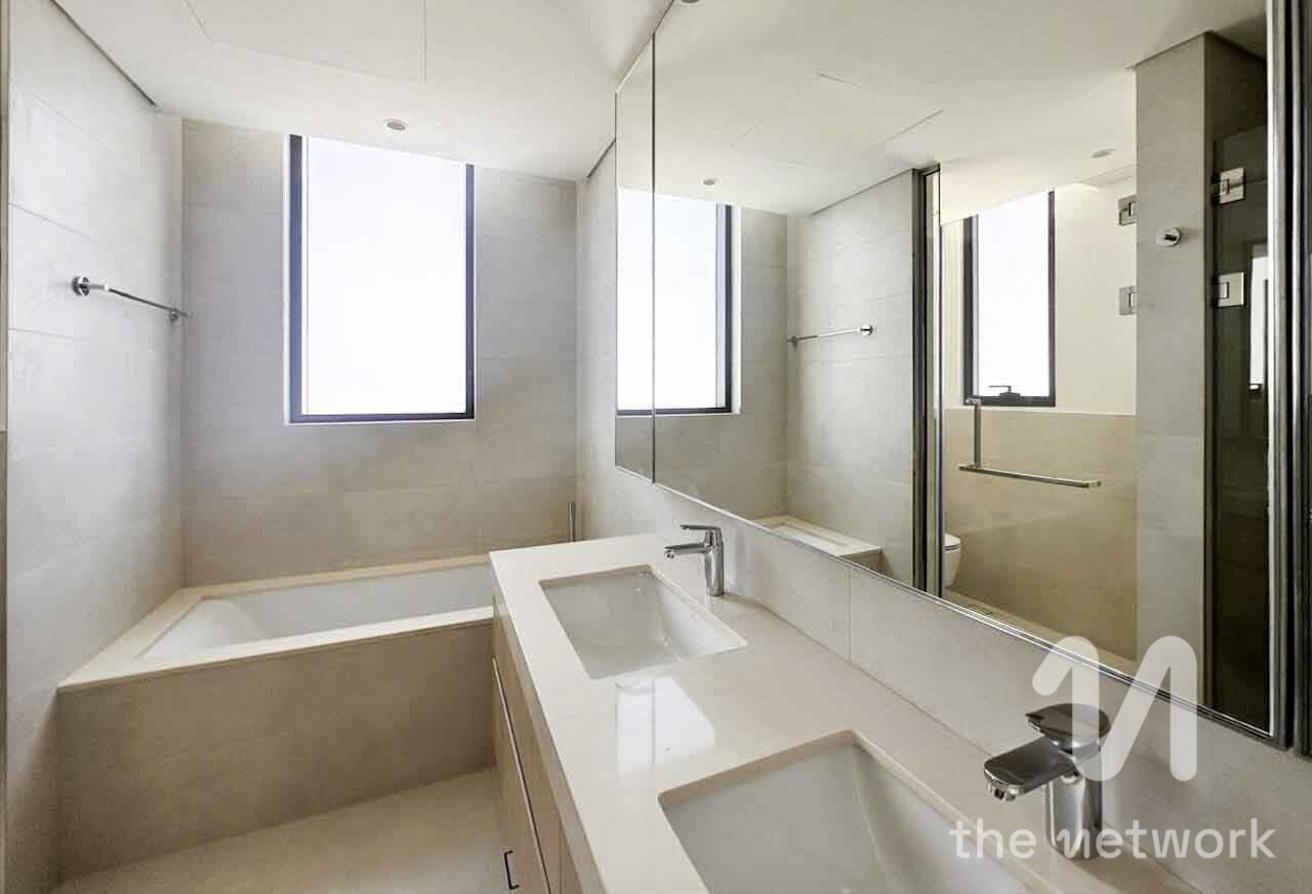 Direct to Pool and Park | Vacant and Ready photo 16
