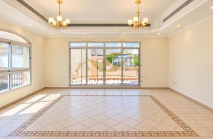 Villa - 4 - 5 for rent in Al Safa 2 - Al Safa - Dubai