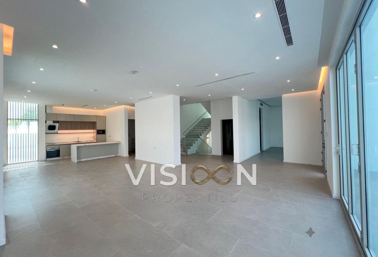 7BR Villa l High Quality l Modern photo 4