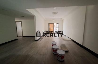 Apartment - 2 Bedrooms - 2 Bathrooms for rent in City Gate Tower - Al Taawun - Sharjah