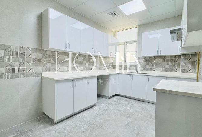 141917366 - Property Image 2