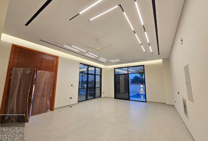 58949328 - Property Image 2