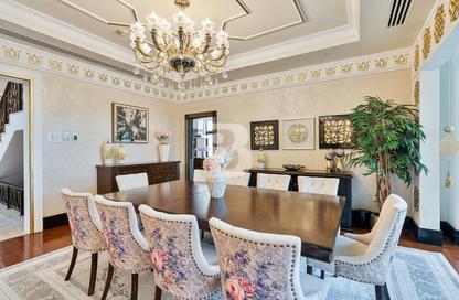 Villa - 5 Bedrooms - 7 Bathrooms for rent in Jumeirah Zabeel Saray - The Crescent - Palm Jumeirah - Dubai