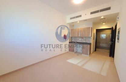 Apartment - Studio - 1 for rent in Al Shafar Palladium Building - Al Jaddaf - Dubai Apartment - Studio - 1 for rent in Al Shafar Palladium Building - Al Jaddaf - Dubai
