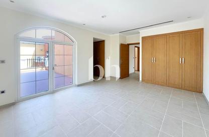 Villa - 5 Bedrooms - 6 Bathrooms for sale in Legacy Large - Legacy - Jumeirah Park - Dubai