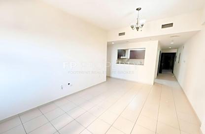 Apartment - 2 Bedrooms - 3 Bathrooms for rent in Mazaya 1 - Queue Point - Liwan - Dubai Apartment - 2 Bedrooms - 3 Bathrooms for rent in Mazaya 1 - Queue Point - Liwan - Dubai