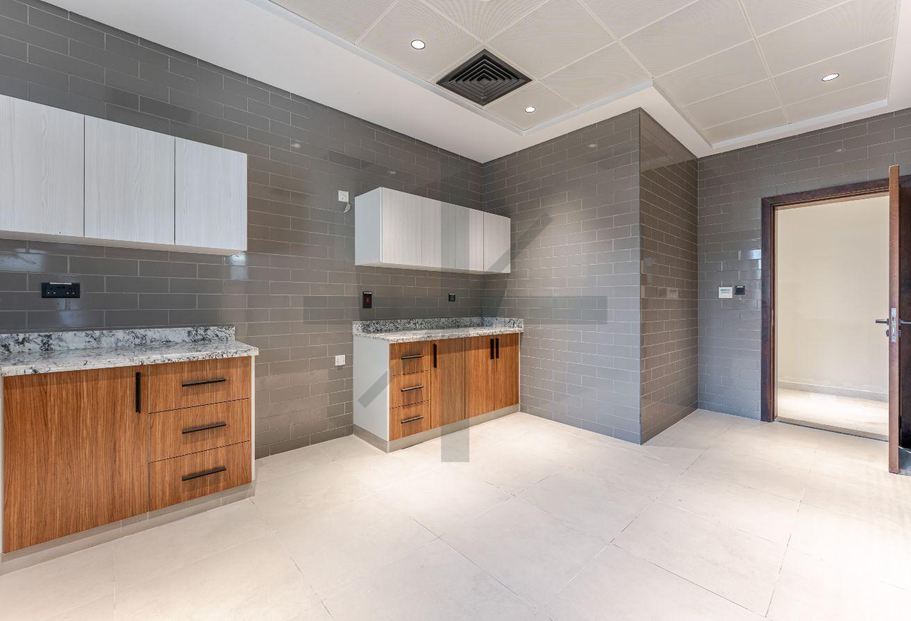 UPGRADED 6BR+MAID | PRIVATE POOL | ELEVATOR photo 5
