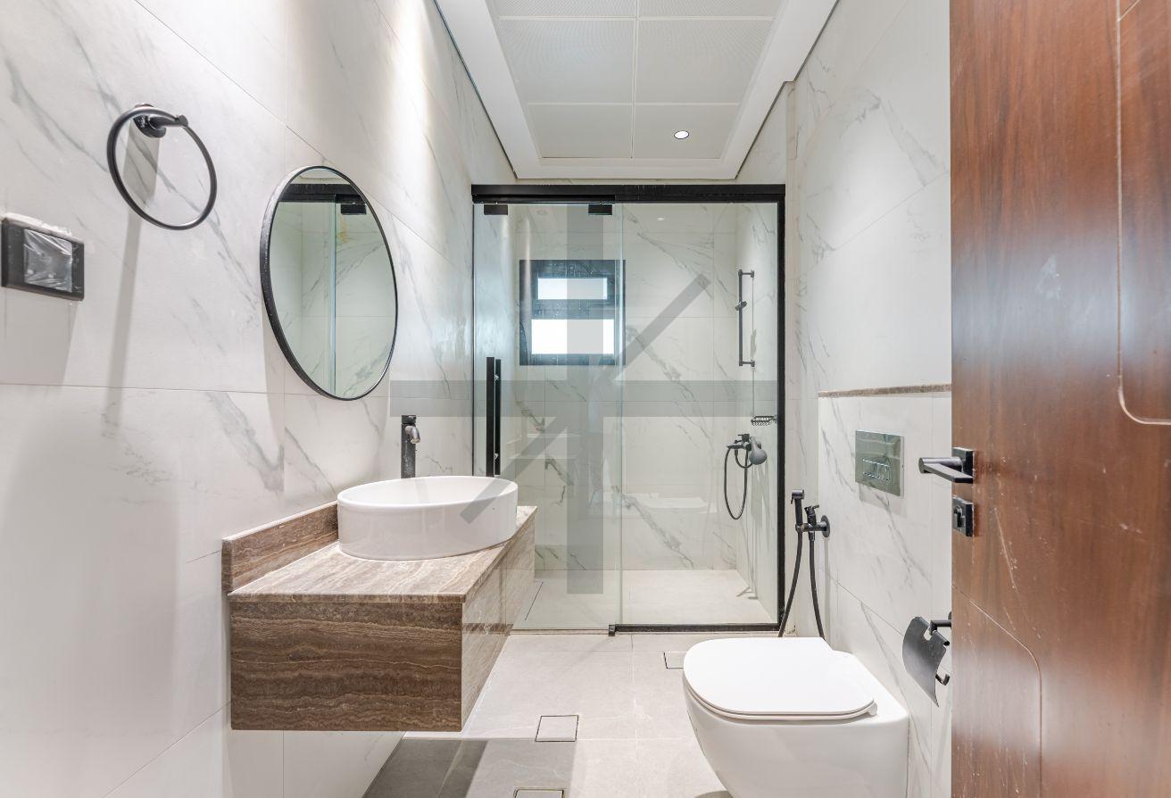 UPGRADED 6BR+MAID | PRIVATE POOL | ELEVATOR photo 16