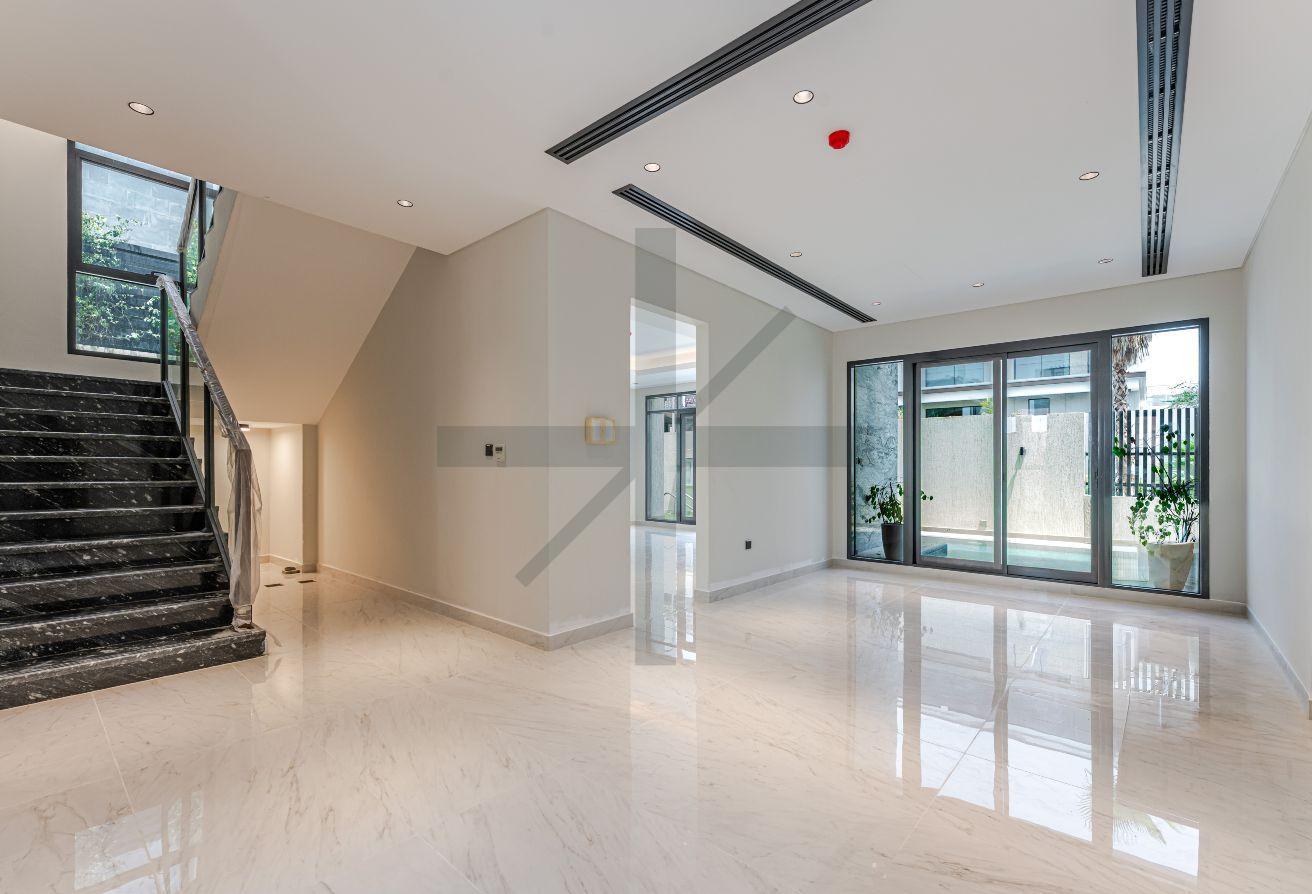 UPGRADED 6BR+MAID | PRIVATE POOL | ELEVATOR photo 3