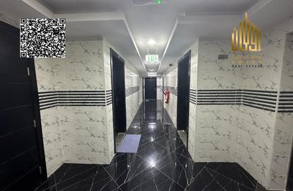 عمارة بالكامل - 8 غرف نوم - 8 حمامات للبيع في فلل الروضة 2 - 2  الروضة - الروضة - عجمان