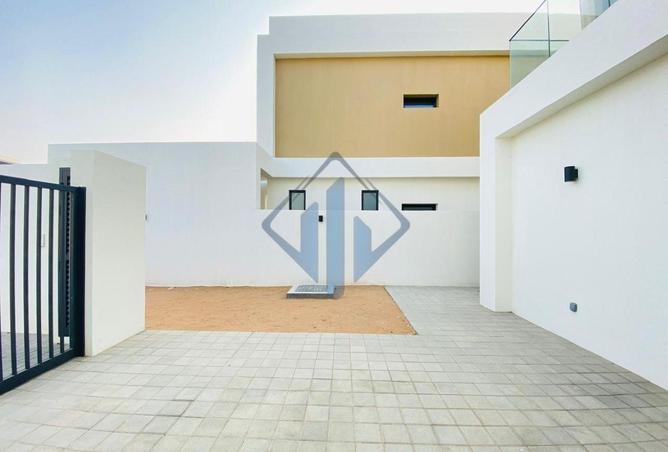 70671579 - صورة العقار 2