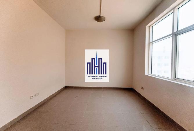 123847458 - Property Image 2