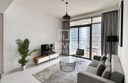 Apartment - 1 Bedroom - 2 Bathrooms for sale in Marina Vista Tower 1 - Marina Vista - Emaar Beachfront - Dubai Harbour - Dubai