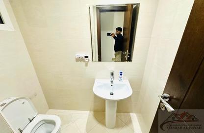 Apartment - 1 Bedroom - 2 Bathrooms for rent in Muwailih Building - Muwaileh - Sharjah Apartment - 1 Bedroom - 2 Bathrooms for rent in Muwailih Building - Muwaileh - Sharjah