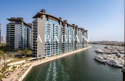 Apartment - 3 - 4 for sale in Marina Residences 1 - Marina Residences - Palm Jumeirah - Dubai