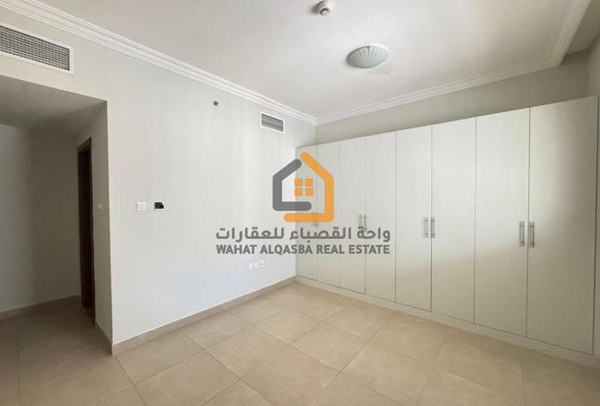 127920443 - Property Image 2