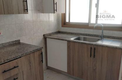 Apartment - Studio - 1 Bathroom for rent in Al Mankhool - Bur Dubai - Dubai