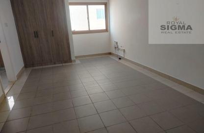 Apartment - Studio - 1 Bathroom for rent in Al Mankhool - Bur Dubai - Dubai