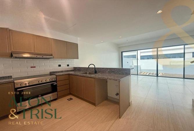 76977780 - Property Image 2